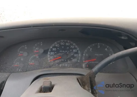 1998 Ford Expedition Eddie Bauer/Xlt z USA, uszkodzony, nr VIN 1FMRU18W0WLB27280